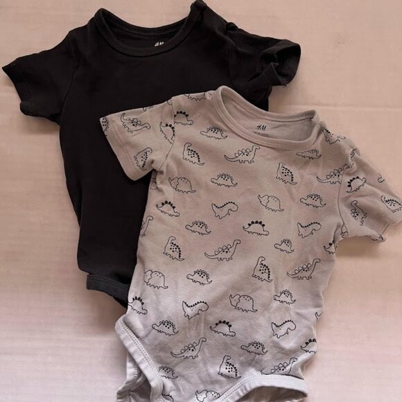Baby Boys' Bodysuit Bundle - Cat & Jack "Happy Camper" & H&M - Size 6-9 Months - Picture 4 of 5